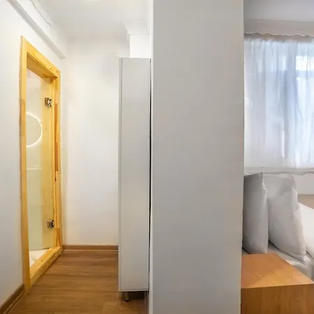 D&d Terrace Szálloda