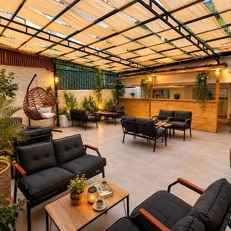 D&d Terrace