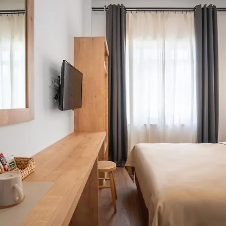 D&d Terrace Отель